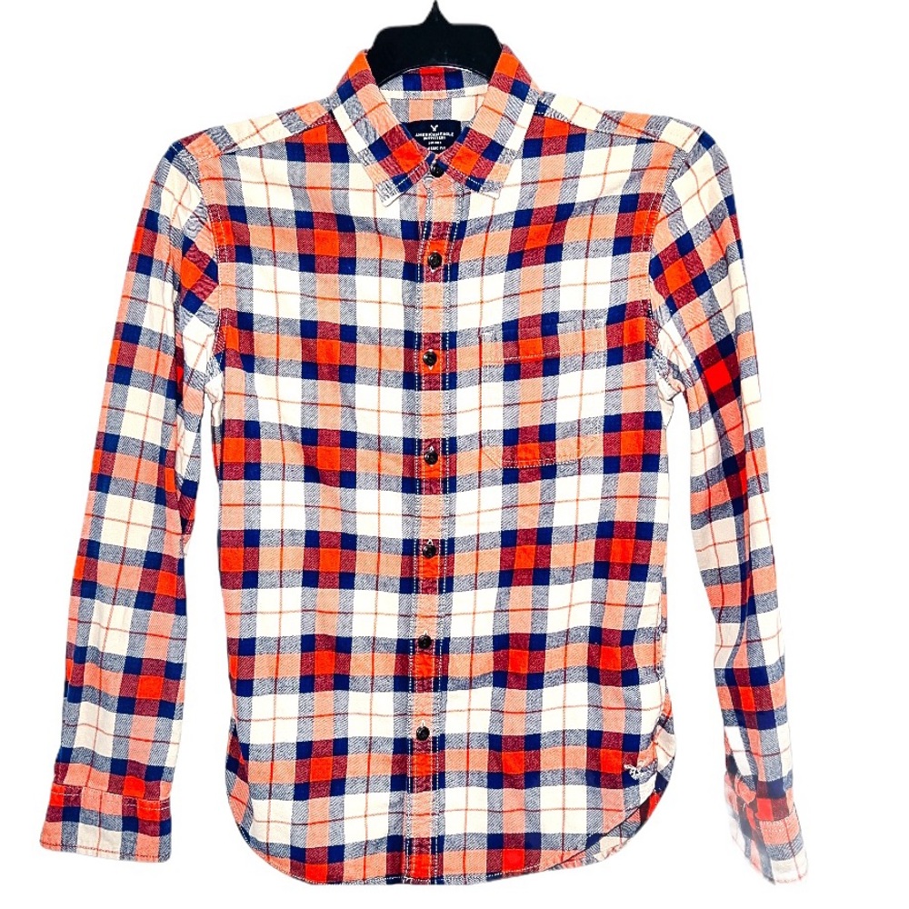 American Eagle Plaid Flannel Button Up Top Size Small Classic Fit